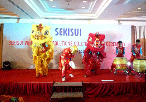 Vietnamese lion dance ceremony